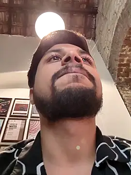 Snapshot of _IRRESISTIBLE_ chatting on 02-06-26, 11:06 IRRESISTIBLE online show from 02-06-26, 11:06