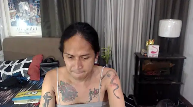 Snapshot of TSnaughtyBIGCOCK chatting on 02-17-25, 12:22 TSnaughtyBIGCOCK online show from 02-17-25, 12:22