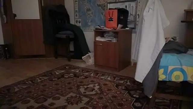Snapshot of Lamonteik chatting on 05-10-26, 09:27 Lamonteik online show from 05-10-26, 09:27