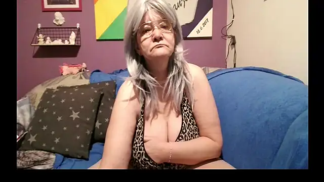 milfchantal4 online show from 03-02-25, 03:19