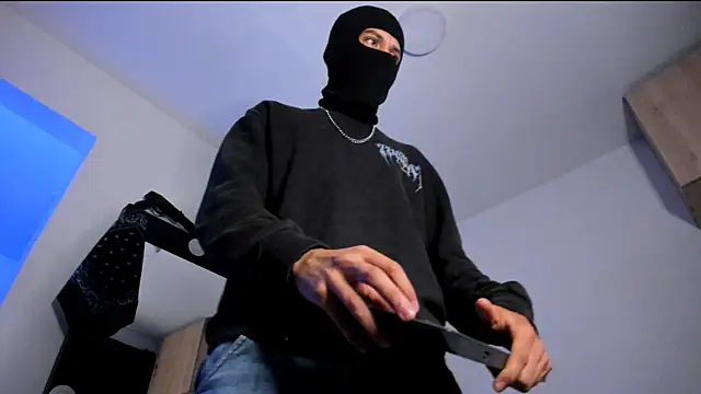 Samuel Suarez online show from 10-25-25, 07:40