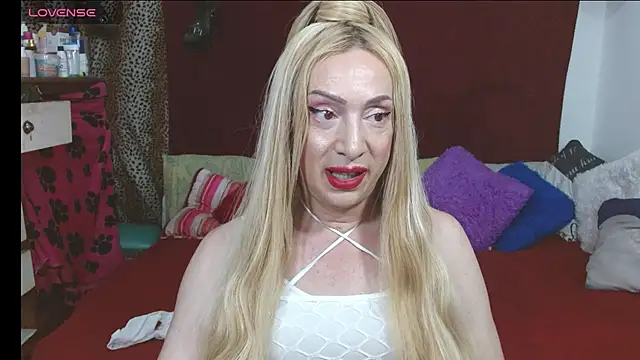 elena evans online show from 04-12-26, 06:22