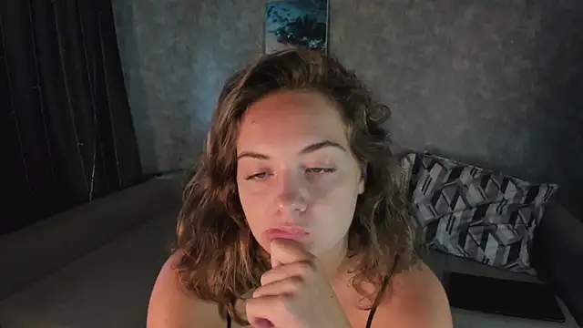 Snapshot of KristinaLoison chatting on 09-09-25, 11:30 KristinaLoison online show from 09-09-25, 11:30