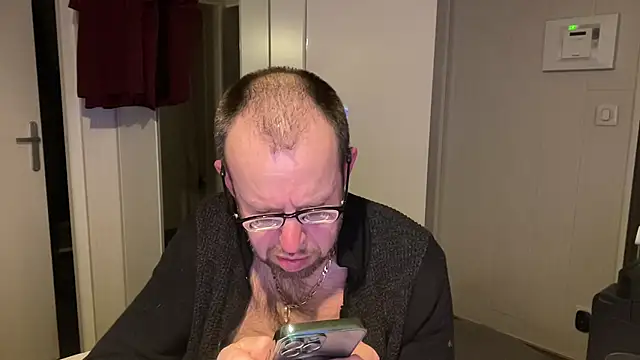 FABIOGLASSES online show from 02-21-26, 11:07