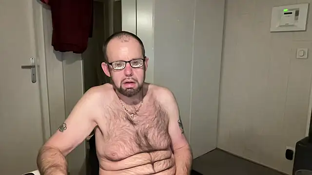 FABIOGLASSES online show from 04-11-26, 12:51