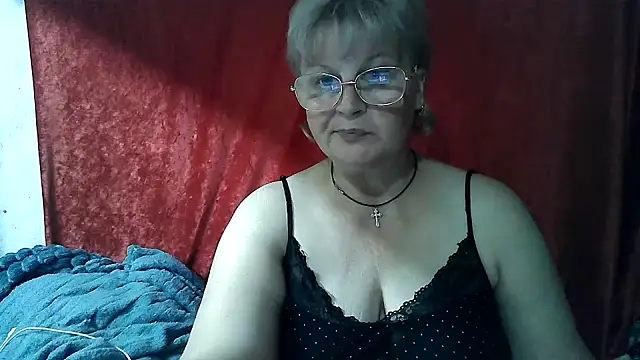 Snapshot of Gina_Marlyn chatting on 05-18-26, 08:02 Gina Marlyn online show from 05-18-26, 08:02