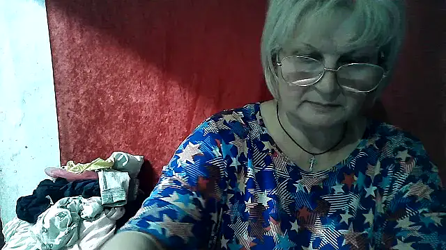 Snapshot of Gina_Marlyn chatting on 05-09-26, 08:01 Gina Marlyn online show from 05-09-26, 08:01