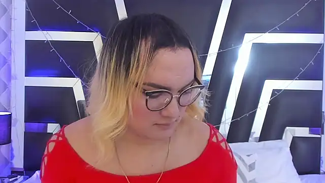 Snapshot of katya_kozlov chatting on 07-18-26, 04:21 katya kozlov online show from 07-18-26, 04:21
