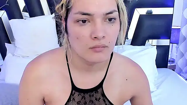 Snapshot of katya_kozlov chatting on 03-03-25, 06:31 katya kozlov online show from 03-03-25, 06:31