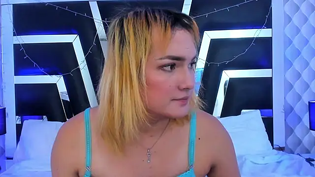 Snapshot of katya_kozlov chatting on 09-11-25, 04:56 katya kozlov online show from 09-11-25, 04:56