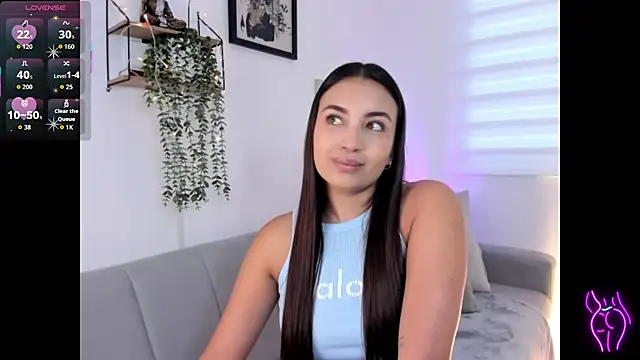 aisha es online show from 01-13-26, 08:35