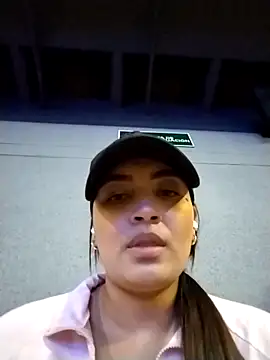 Snapshot of aisha_es chatting on 03-24-26, 06:52 aisha es online show from 03-24-26, 06:52