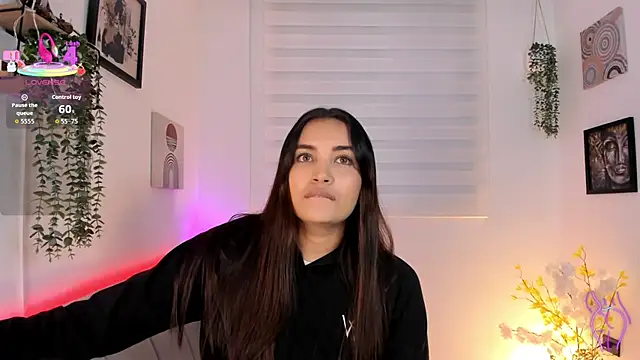 aisha es online show from 02-23-26, 10:54