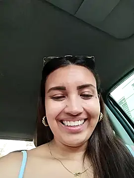 aisha es online show from 01-30-25, 10:30