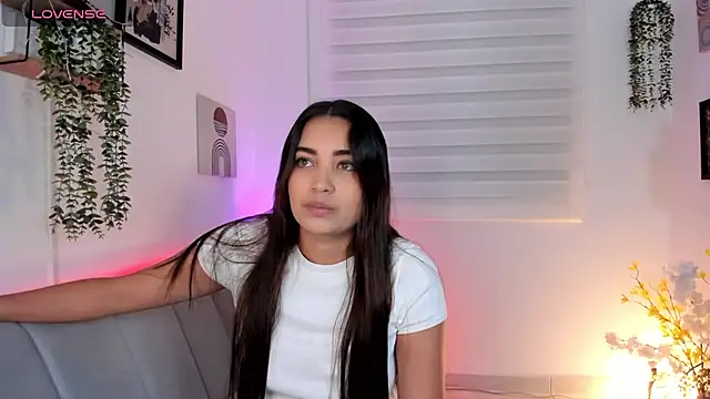 aisha es online show from 02-06-26, 11:34