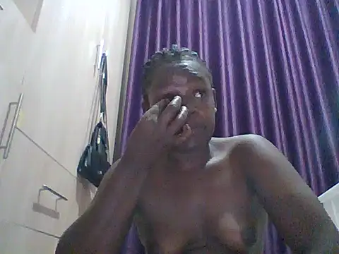 Snapshot of Sexy_Marlin2218 chatting on 06-08-26, 03:56 Sexy Marlin2218 online show from 06-08-26, 03:56