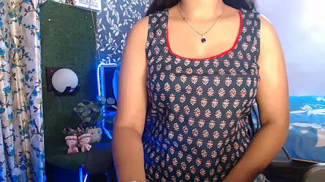 Snapshot of The_Divine_Love chatting on 02-12-25, 10:48 The Divine Love online show from 02-12-25, 10:48