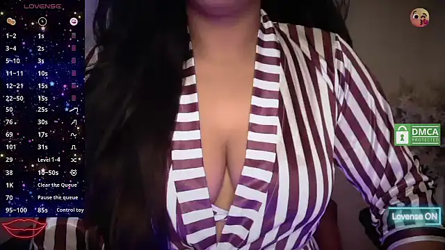 Snapshot of Goddes_Queen chatting on 09-14-25, 03:29 Goddes Queen online show from 09-14-25, 03:29