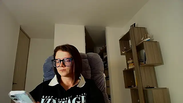 Arya starrk online show from 11-23-25, 01:54