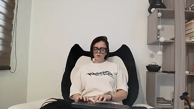 Arya starrk online show from 03-09-26, 02:20