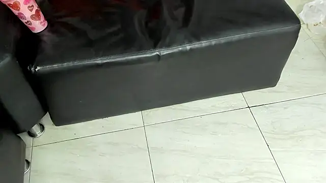 Snapshot of fuckand_lick chatting on 02-28-25, 02:20 fuckand lick online show from 02-28-25, 02:20