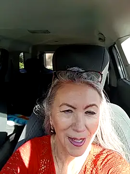 Snapshot of EvaRobinson chatting on 02-18-25, 09:09 EvaRobinson online show from 02-18-25, 09:09