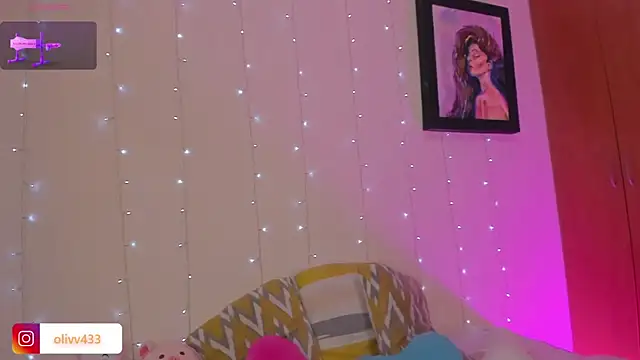 olivia  s online show from 03-07-26, 02:18