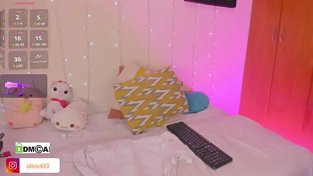 olivia  s online show from 06-03-26, 02:45