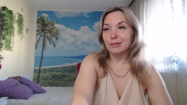 soaring love online show from 09-18-25, 04:48