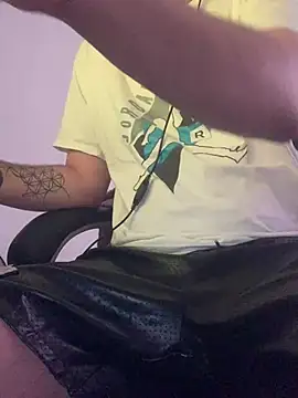 GabyDickLovee  online show from 03-04-25, 04:20