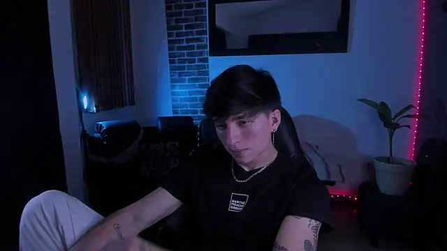 Thomass clark online show from 02-19-26, 01:13