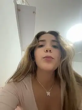 ShelbyHagen online show from 11-08-25, 02:59