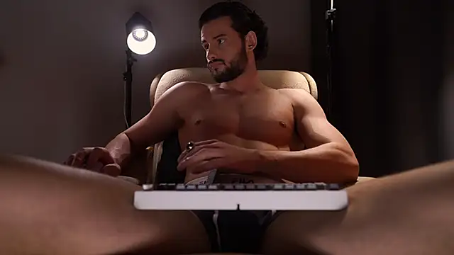 Keen   Luckystrike online show from 02-19-26, 08:39