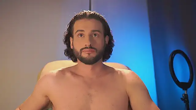 Keen   Luckystrike online show from 01-11-26, 03:02