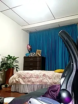 Snapshot of kelly_dirty_ chatting on 09-28-25, 03:24 kelly dirty online show from 09-28-25, 03:24