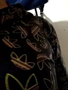 kelly dirty  online show from 11-30-25, 03:18