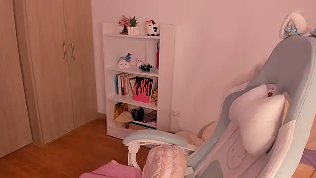 alexa 6908 online show from 01-01-25, 02:19