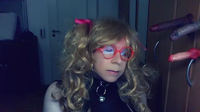 SissyTV Lena online show from 06-30-26, 08:36