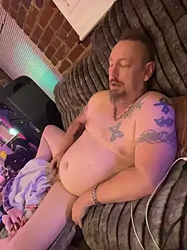 Littledick007007 online show from 07-08-26, 05:41