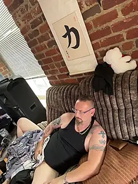 Littledick007007 online show from 07-26-26, 06:15