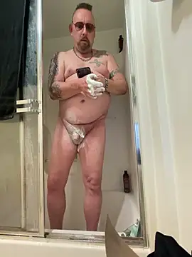 Snapshot of Littledick007007 chatting on 02-22-26, 03:57 Littledick007007 online show from 02-22-26, 03:57