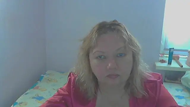 Snapshot of Lusi-777 chatting on 04-13-26, 11:47 Lusi-777 online show from 04-13-26, 11:47