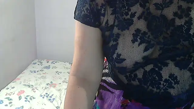 Snapshot of Lusi-777 chatting on 06-09-26, 06:31 Lusi-777 online show from 06-09-26, 06:31