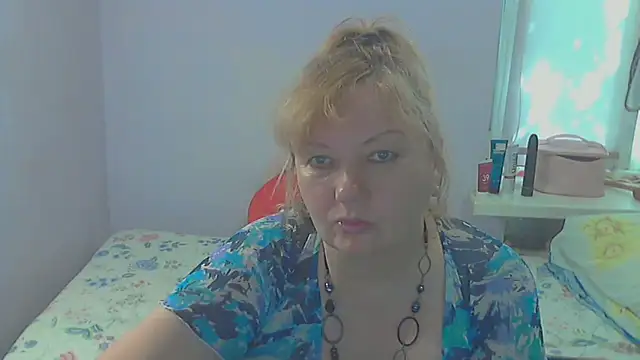 Snapshot of Lusi-777 chatting on 05-25-26, 11:09 Lusi-777 online show from 05-25-26, 11:09