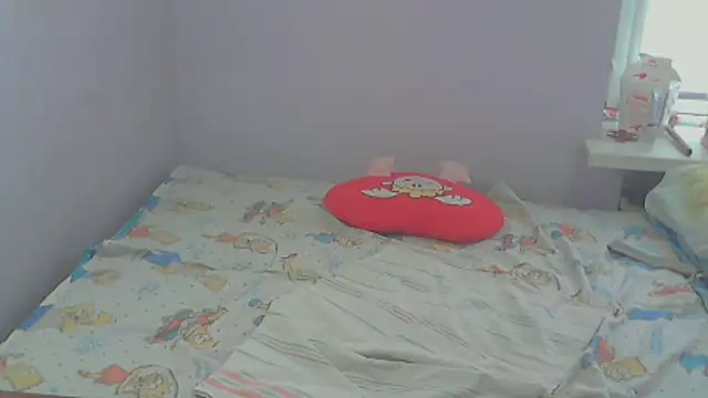 Snapshot of Lusi-777 chatting on 04-09-26, 09:04 Lusi-777 online show from 04-09-26, 09:04