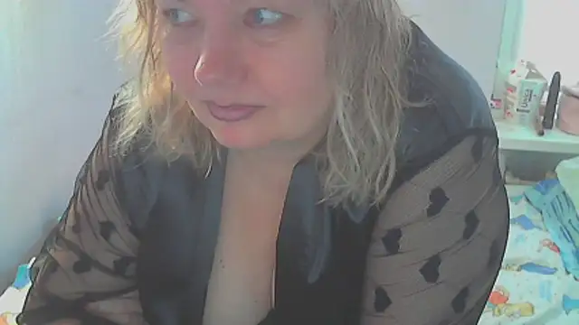Snapshot of Lusi-777 chatting on 03-26-26, 10:35 Lusi-777 online show from 03-26-26, 10:35