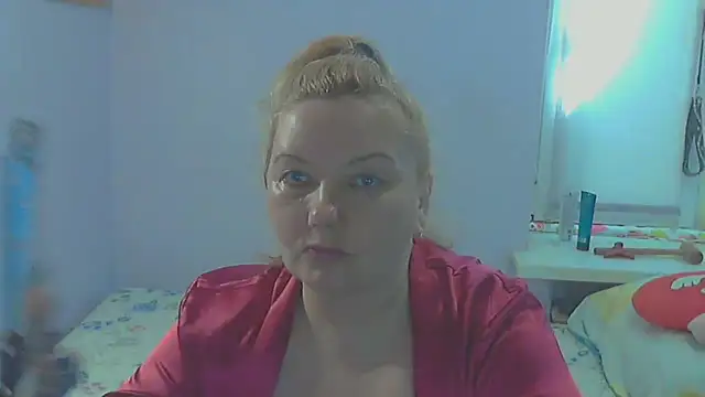 Snapshot of Lusi-777 chatting on 05-09-26, 12:08 Lusi-777 online show from 05-09-26, 12:08