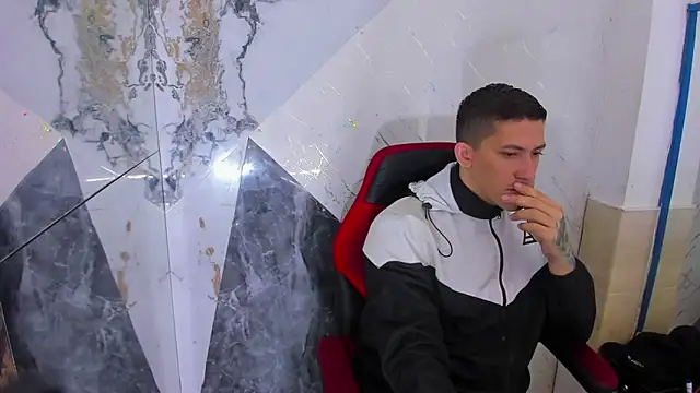 yeckodream online show from 12-02-25, 04:36