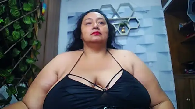 TistMature online show from 10-11-25, 01:12