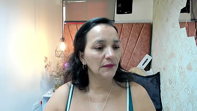 MarilynMiilf  online show from 11-11-25, 08:58